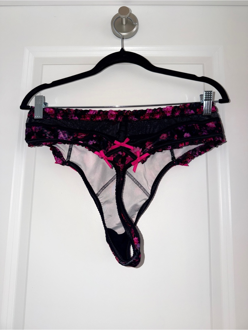 For Love & Lemons x Victoria's Secret Lola Long Sleeve and Pant Pajamas - Picture 14 of 16